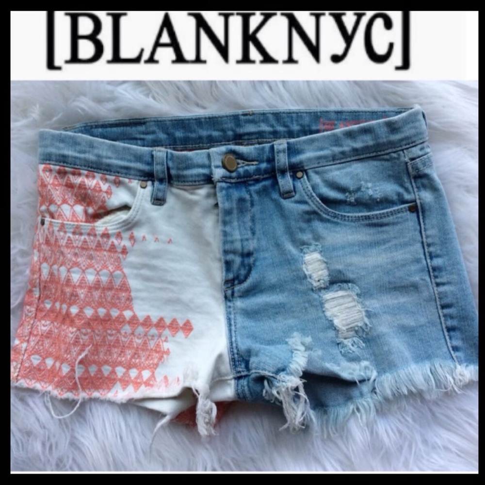 [BLANKNYC] Boho Distressed Shorts
